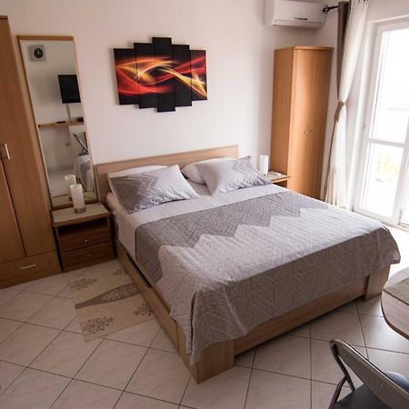 Studio Mali Raj Supetar Dış mekan fotoğraf